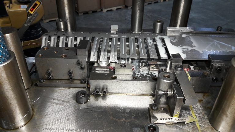 Production Stamping Die In Press for Production Metal Stamping
